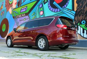 Chrysler Pacifica Grand Caravan 2020 года  (CA)